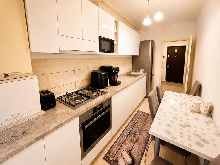 Apartament cu 2 camere decomandat în Berceni