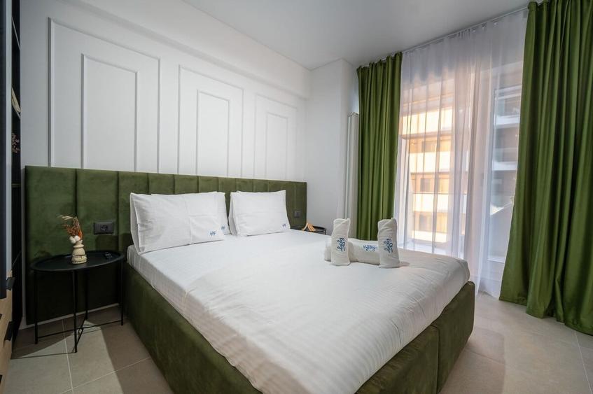 Apartament cu 2 camere decomandat în Mamaia-Sat