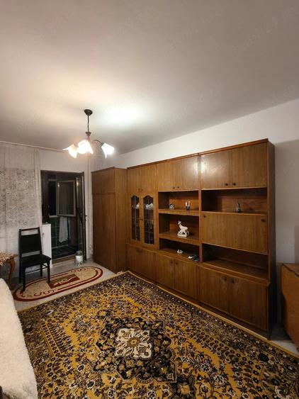 Apartament cu 2 camere decomandat, mobilat în Tudor Vladimirescu
