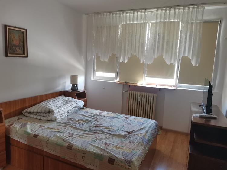 Apartament cu 2 camere semidecomandat în Gara de Nord