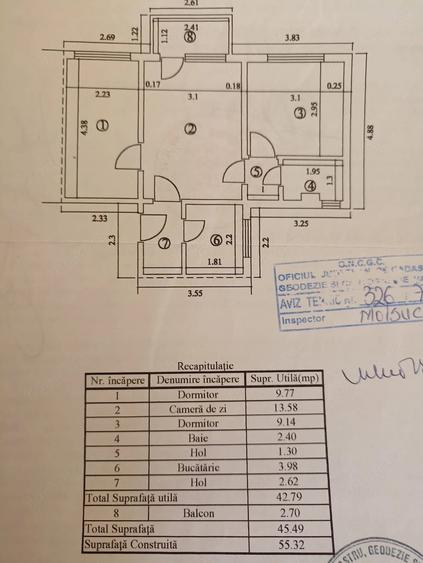 Apartament cu 3 camere semidecomandat în Est