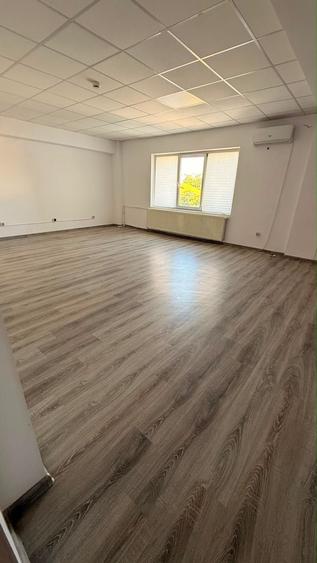 Spațiu comercial, de 47 mp, în Berceni