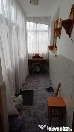 Casă cu 4 camere cu Canalizare în Granit