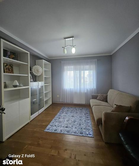 Casă cu 4 camere cu Teren 400 Mp în Europa