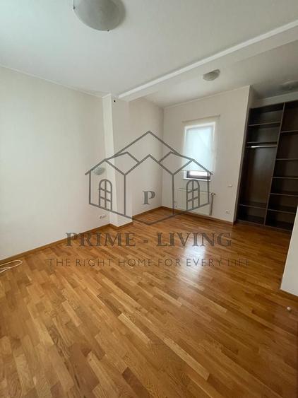 Apartament cu 4 camere decomandat, mobilat în Arcul de Triumf