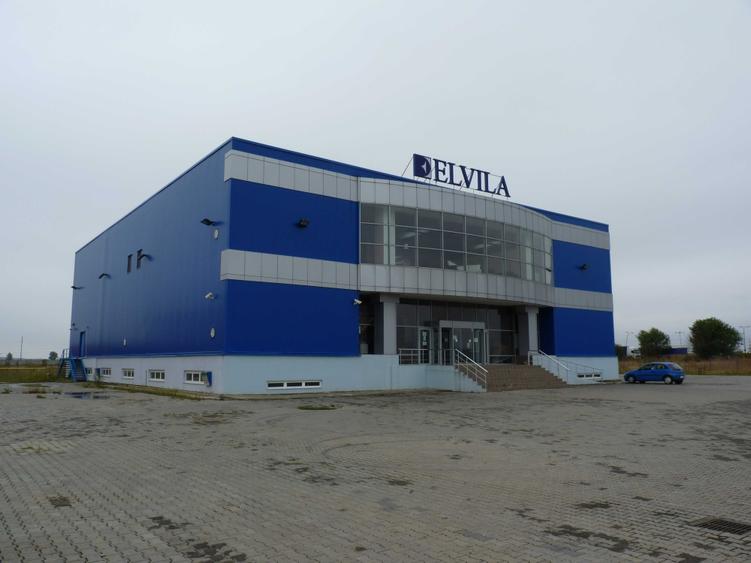 Spațiu comercial, în Bănești