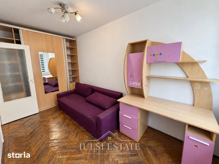 Apartament cu 3 camere decomandat în Andrei Mureșanu