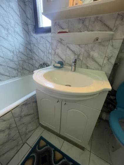 Apartament cu 2 camere semidecomandat în Ferentari