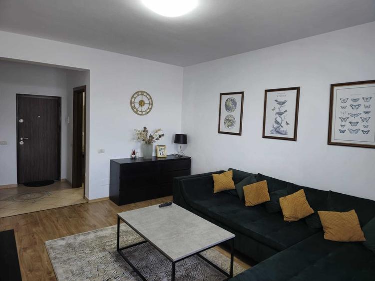 Apartament cu 3 camere decomandat în Fundeni