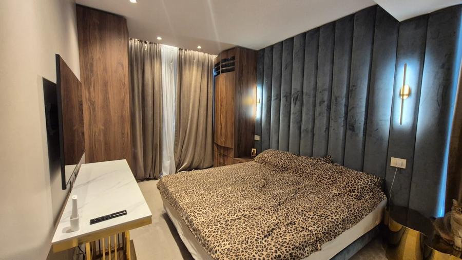 Apartament cu 3 camere decomandat, mobilat în Sisești