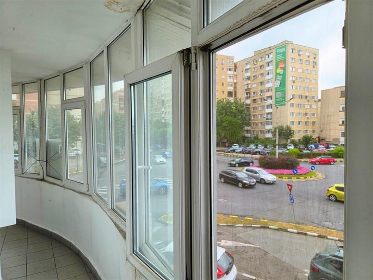 Apartament cu 2 camere decomandat, mobilat în Ostroveni