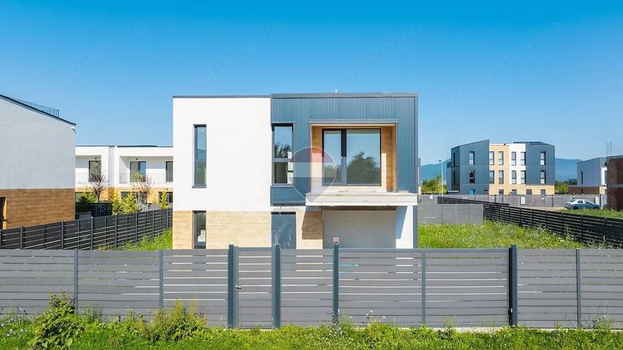 Casă cu 4 camere cu Teren 538 Mp în Ghimbav Livadă