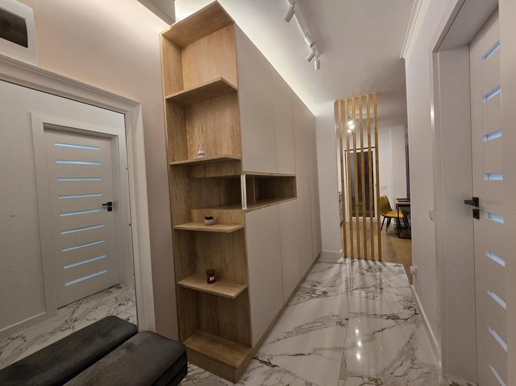 Apartament cu 2 camere decomandat în Gară