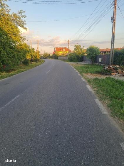 Spațiu comercial, în Hințești