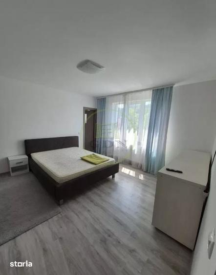 Apartament cu 4 camere decomandat în Bartolomeu