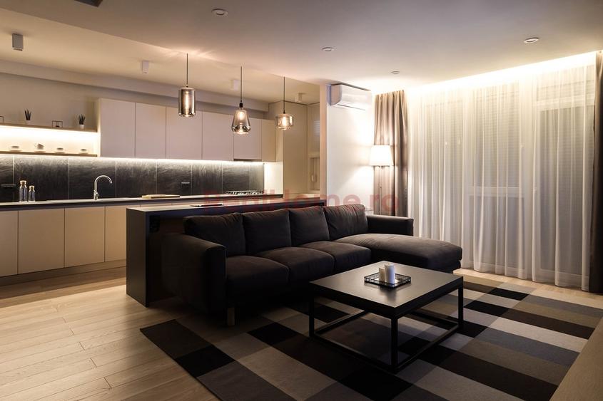 Apartament cu 5 camere decomandat în Theodor Pallady