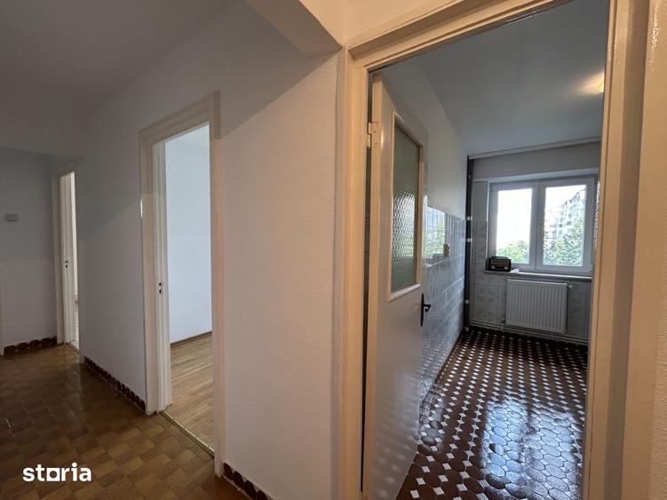 Apartament 3 camere decomandat, centrala gaz zona Casa de Cultura - 2