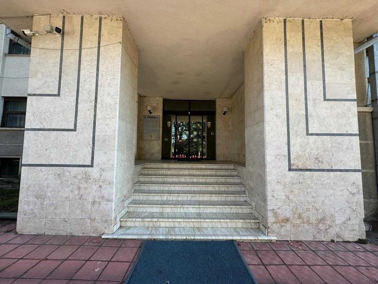 Spațiu comercial, de 3,167 mp, în Central