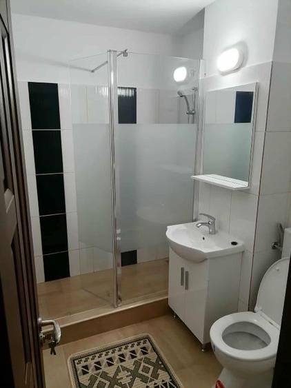De închiriat apartament cu doua camere decomandate in zona Far -Abator - 1