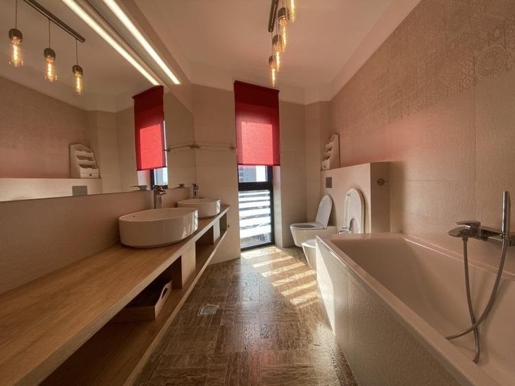 Apartament cu 4 camere decomandat, mobilat în Sisești