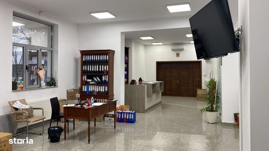 Spațiu comercial, de 238 mp, în Băneasa
