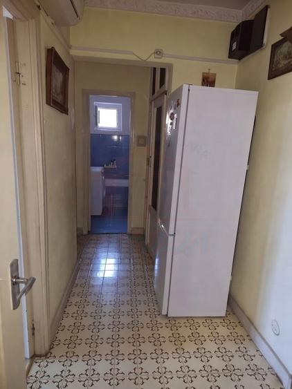 Apartament cu 2 camere decomandat în Mazepa 2