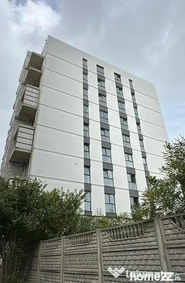 Apartament cu 3 camere decomandat în Abator