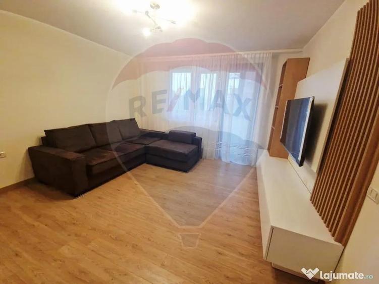 Apartament cu 2 camere decomandat, mobilat în Calea Romanului