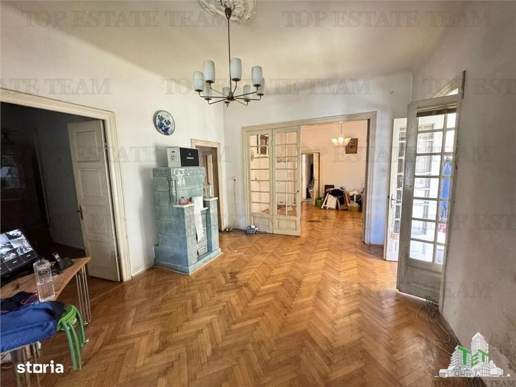 Casă cu 4 camere cu Teren 340 Mp în Dorobanți