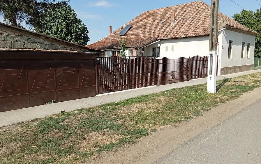 Casa de vanzare - 1