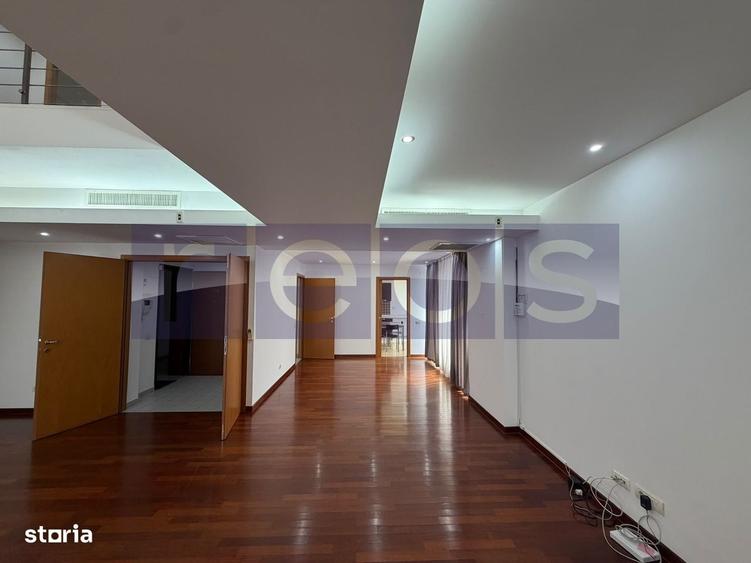 Apartament cu 3 camere în Nordului