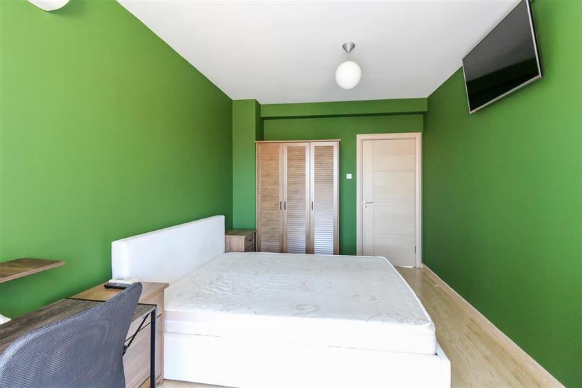Apartament cu 2 camere semidecomandat în Bună Ziua