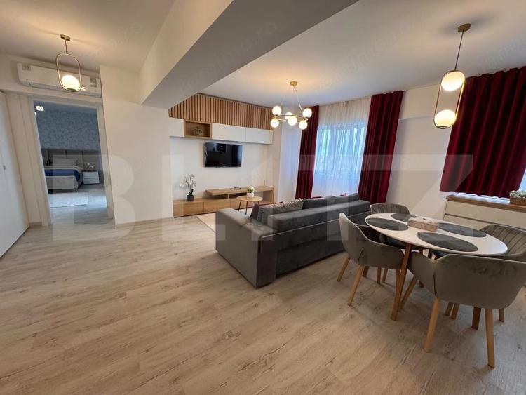 Apartament cu 2 camere decomandat în Rovine