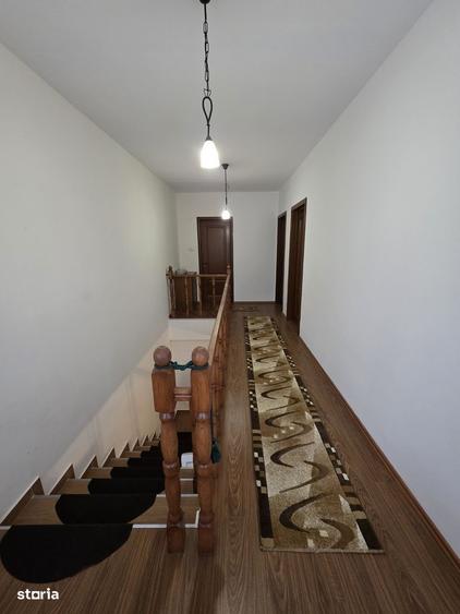 De vanzare Jumatate de duplex, zona Scoala Gimnaziala Rudolf Walther - 12