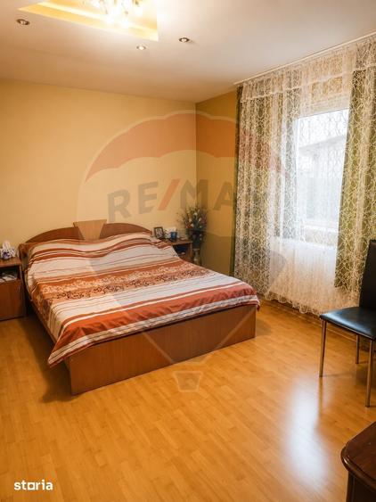Casă cu 3 camere cu Teren 300 Mp în Mogoșoaia