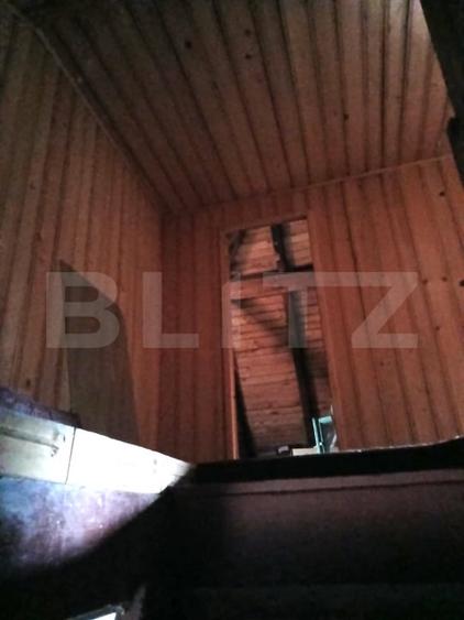 Casă cu 8 camere cu Canalizare în Plutonița