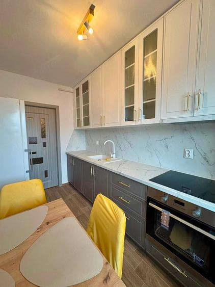 Apartament cu 2 camere decomandat în Florești