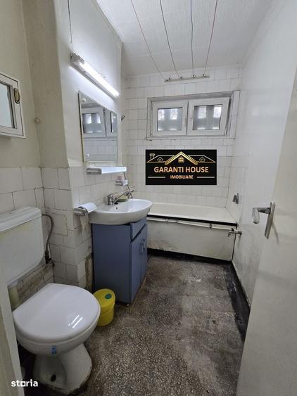 Apartament cu 2 camere semidecomandat în Central