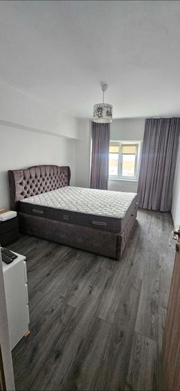 Apartament cu 2 camere decomandat în Exterior Vest