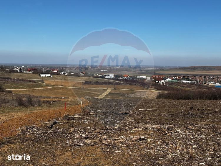 Teren de 618 mp, în Oncea