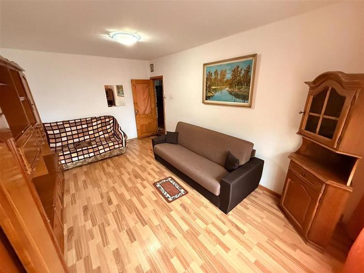 Apartament cu 2 camere decomandat, mobilat în Canta