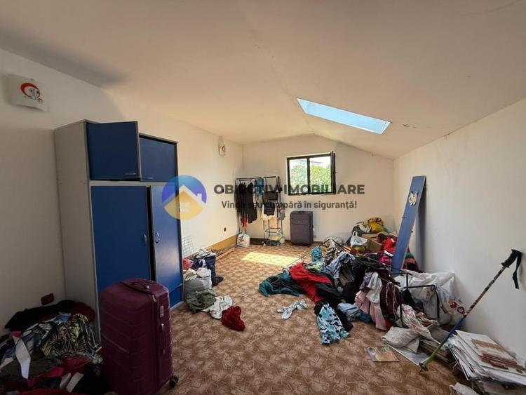 Casă cu 4 camere cu Canalizare în Dărmănești