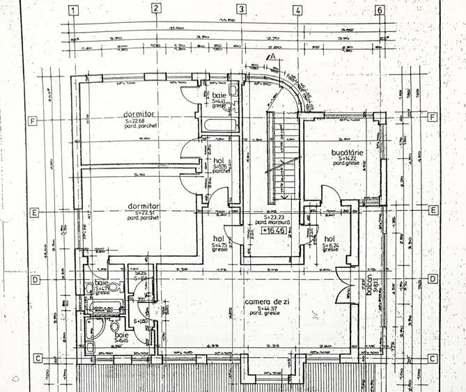 Apartament cu 3 camere decomandat, mobilat în Faleza Nord