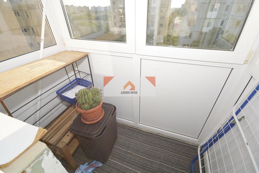 Apartament cu 2 camere decomandat în Drumul Taberei