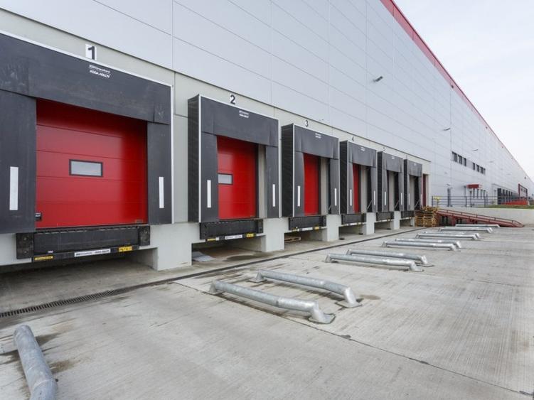 Spațiu industrial, de 31,300 mp, în Jucu