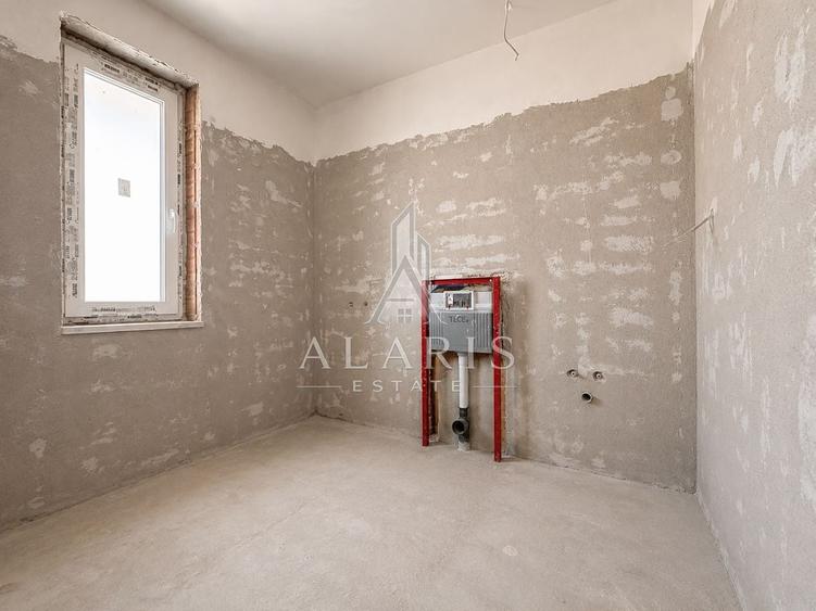 Duplex cu 5 camere cu Canalizare în Moșnița Nouă