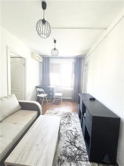 Apartament 2 camere | Centrala pe Gaz | Zona Tomis Nord - 1