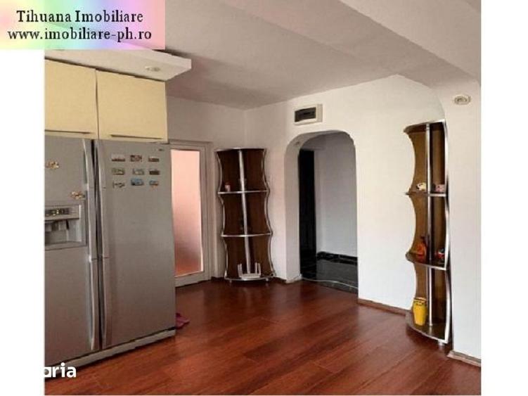 Apartament cu 3 camere decomandat în 9 Mai