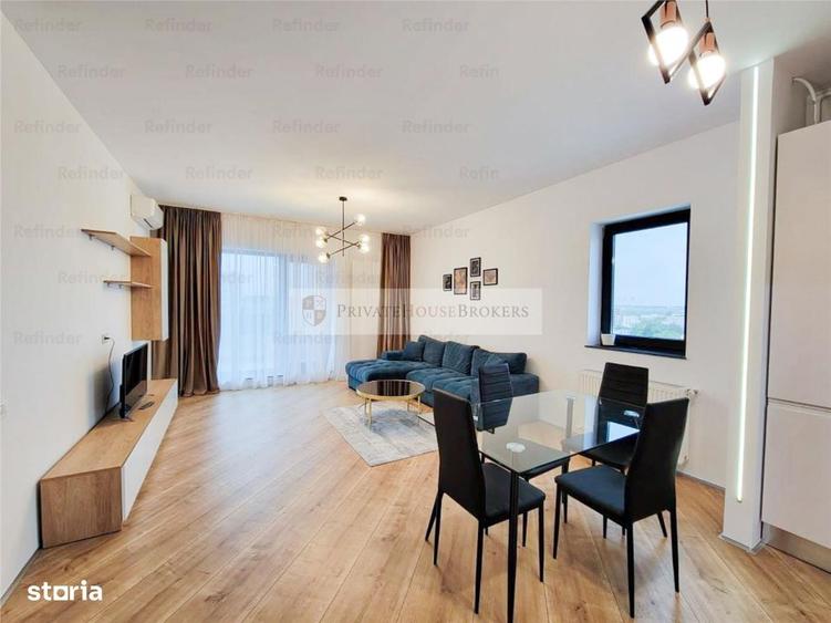 Apartament cu 3 camere semidecomandat în Central