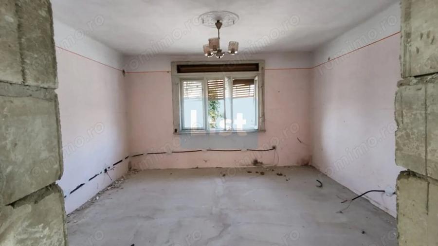 Casa cu teren in zona Garii, necesita renovare - 7